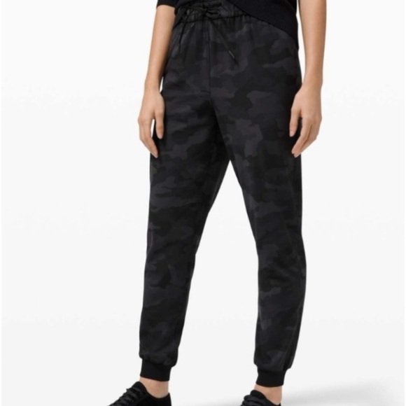 Lululemon Stretch High-Rise Jogger Heritage 365 Camo Deep Coal Multi Sz 8 - Picture 4 of 11